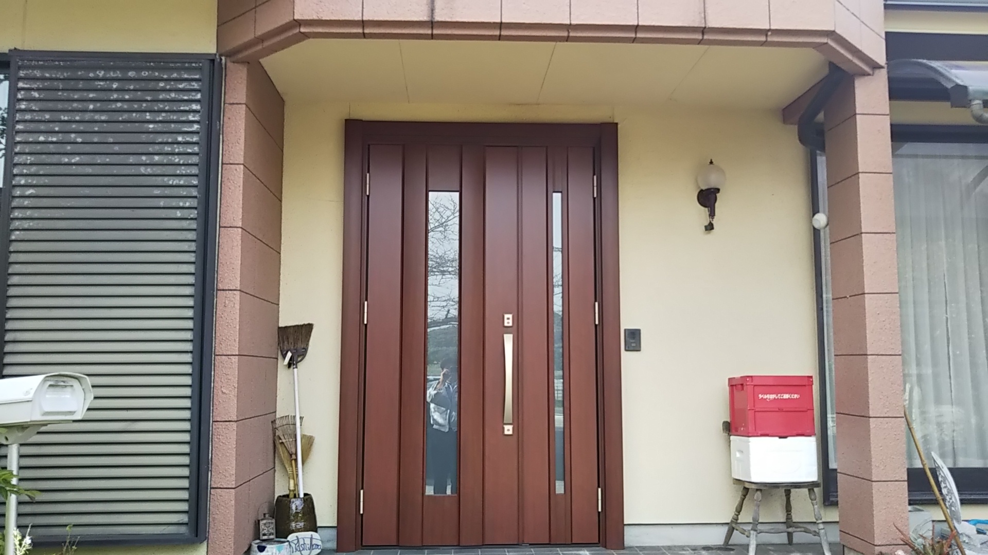 玄関ドアのリフォーム 株式会社サンクス